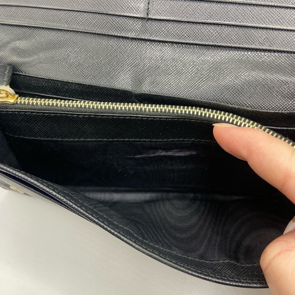 Prada Black Long Wallet - Picture 9 of 15